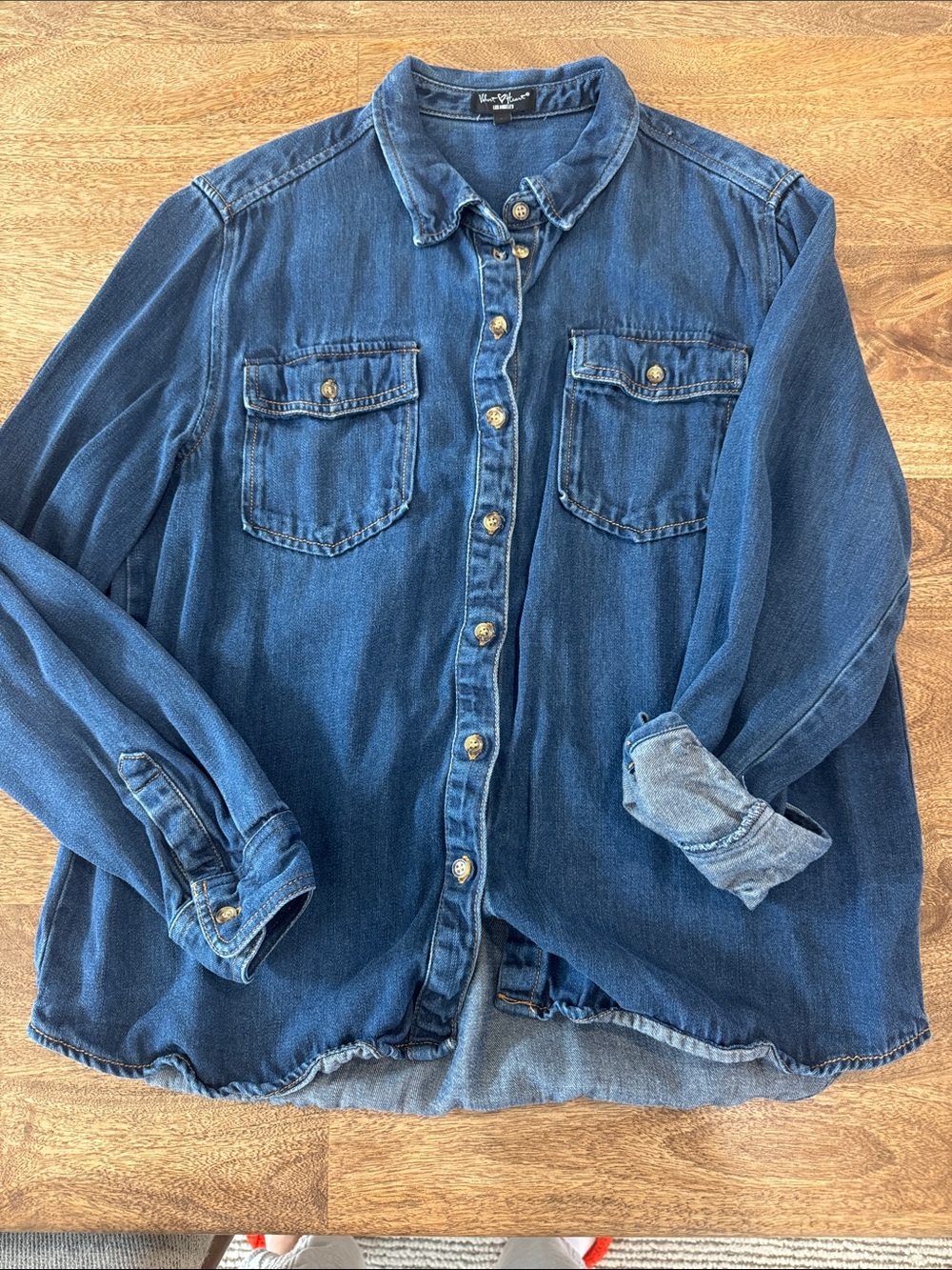 Women’s jean top size large